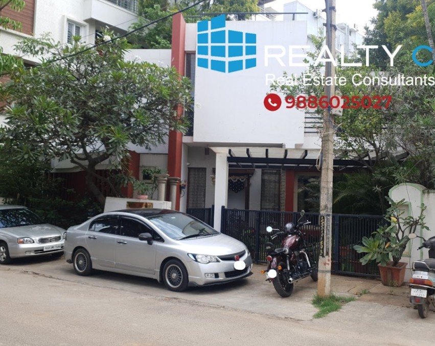 House For Sale In RMV Dollars Colony.